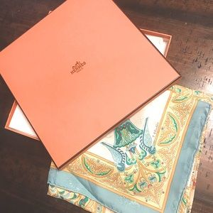 Hermès Scarf w/ Box